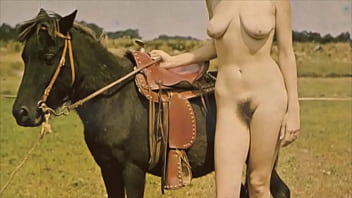 Antique Taboo, Labia & Pooch